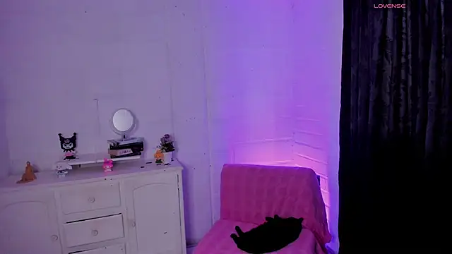 Nyx_Blackmoon Live XXX-chat