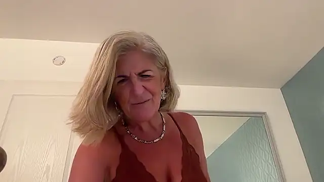 NaughtyMonicaUK's Webcam Show