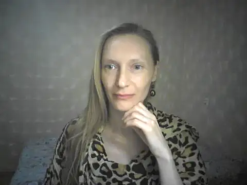 XXX chat uživo modela LunaBelle8