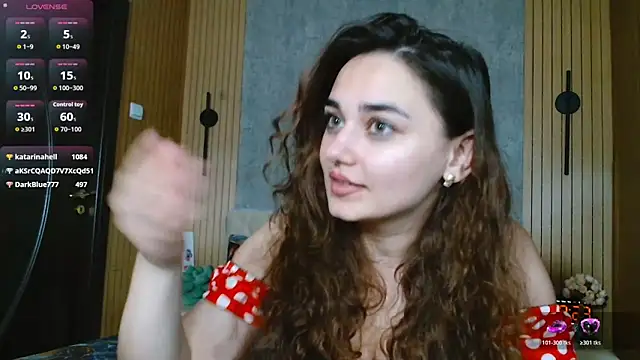 KatarinaHeaven's Live XXX Chat