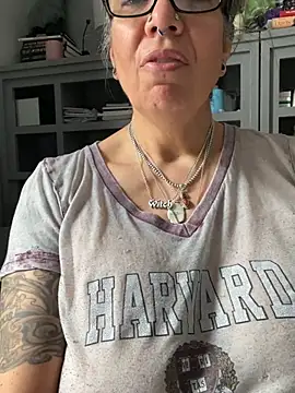 dieseldame1313 Live XXX-Chat
