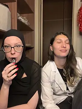 RussianGirls_ 网络视讯表演