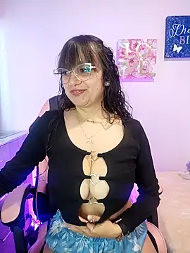 Pinkvixen69 라이브 XXX 채팅
