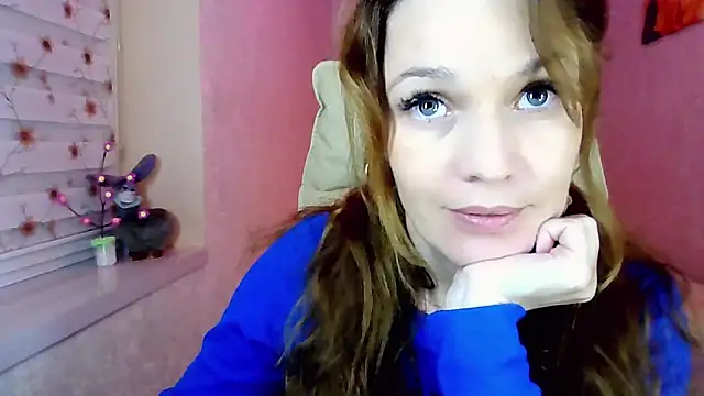 XXX chat uživo modela impossibleluna