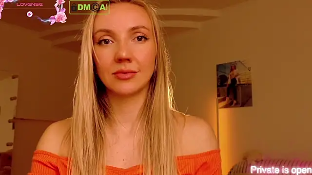 rina_asty's Live XXX Chat