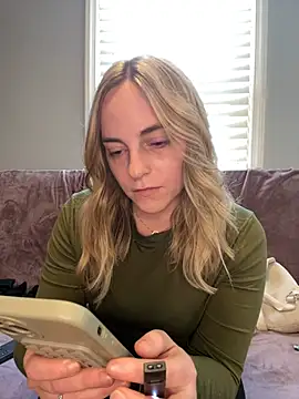 jaseyrae Show in webcam