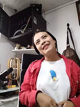 Webkamerová show LITTLE-NESSA