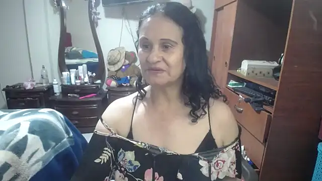 jazmin_mature_ 在線直播表演