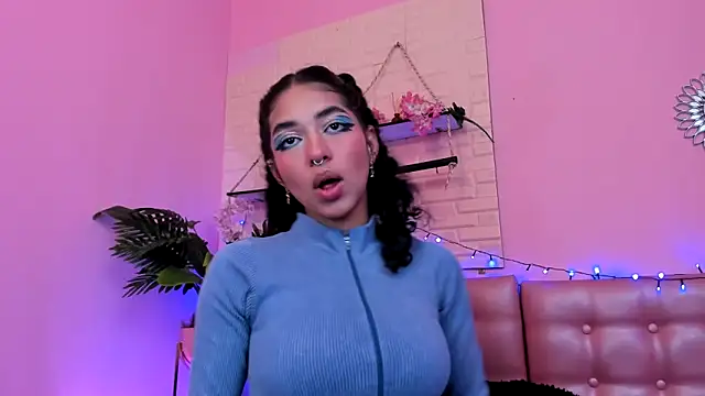 عرض كام Aronandmoli69
