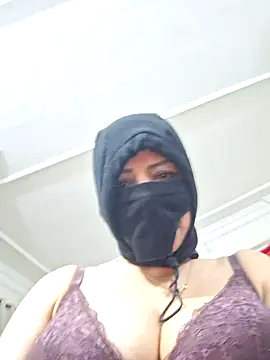 Rahaf11's Webcam Show