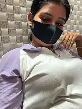 دردشة True_Love009 الجنسية المباشرة
