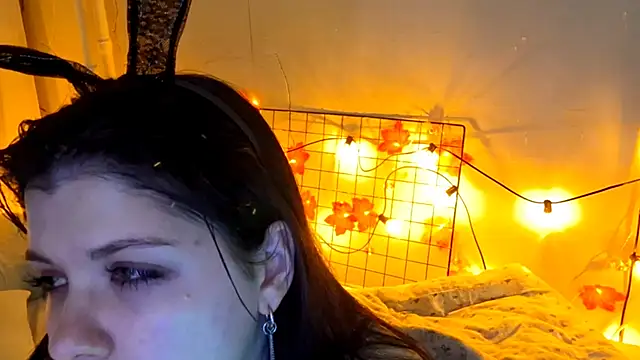 XXX chat uživo modela MiaTemptress