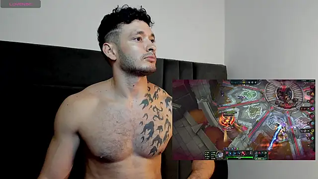 Show de alejandro__2 na webcam