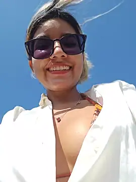 Pretty_roxxyy Chat XXX in diretta