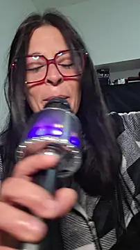 Chat XXX en directo de Viola43