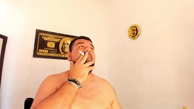 horus_gil Show in webcam