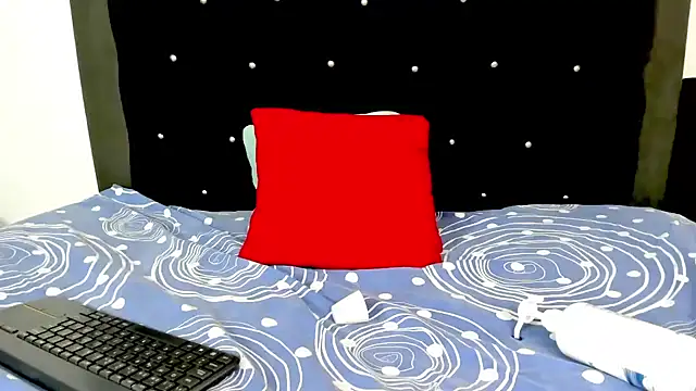 vfridaper's Live XXX Chat