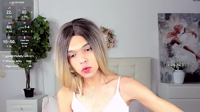MadonnaRossi 在線直播表演