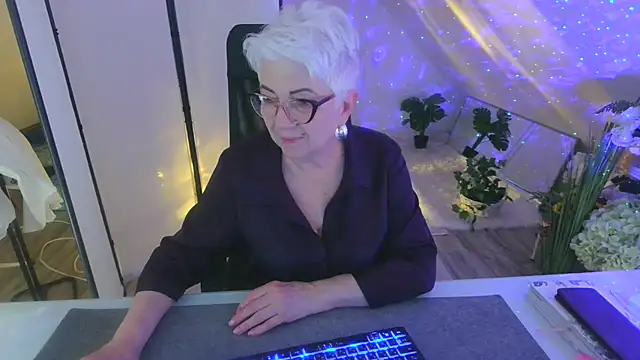 Czat XXX na żywo – LovelyHelena