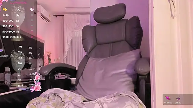 XXX chat uživo modela Angel-Dove