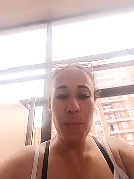 Coeur_de_luxure Pertunjukan Webcam