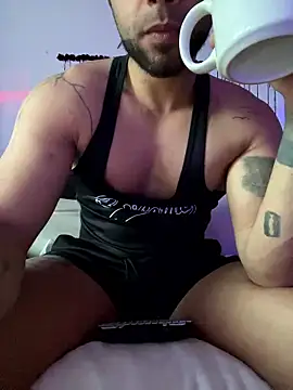 Mohdollmen Adlı Modelin Canlı XXX Sohbeti