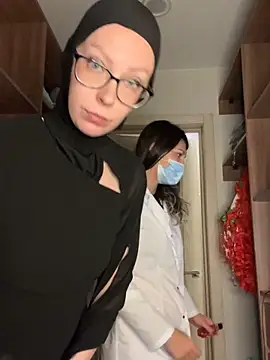 RussianGirls_ Chat XXX in diretta