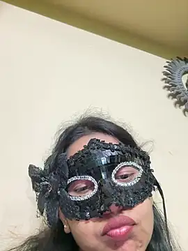 LoviiieのライブXXXチャット