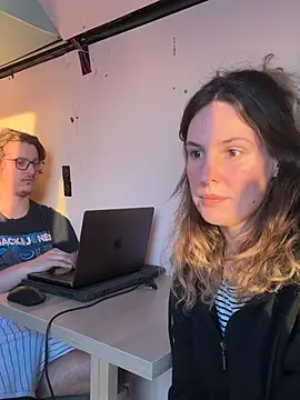 Chat XXX Live ancouple90s