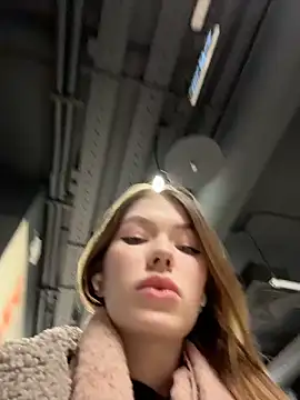 Risky_Mia69's Webcam Show