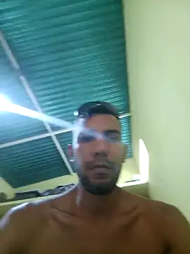Chat +18 de UnreadyChutzpa ao vivo