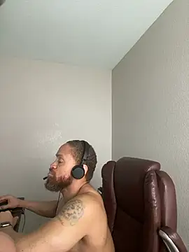 Pokazy przed kamerką – Fathero1time