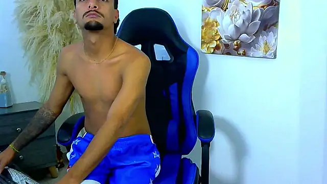 Show modela jack_tockk na web-kameri