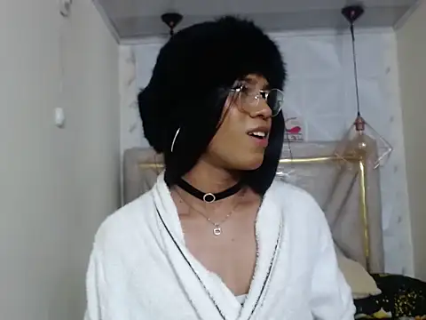 shanny_hilll Show Webcam