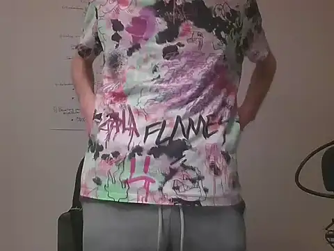 VelvetRagottiOG webcam show