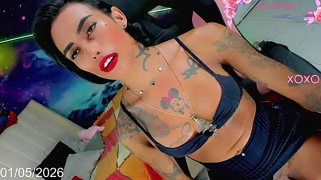 Show modela Nella_Dolls na web-kameri