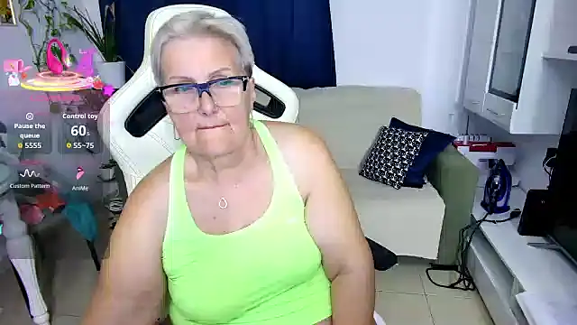 Selenna57 Adlı Modelin Web Kamerası Şovu