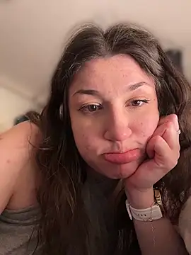 ScarletBloom_ Chat XXX live
