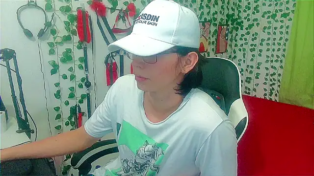Andy_gray's Live XXX Chat