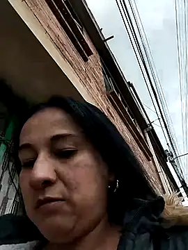 _Dr-Luna_1 élő XXX-chatje