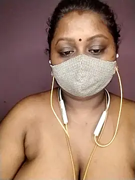 Živý XXX chat Tamil-Dhara