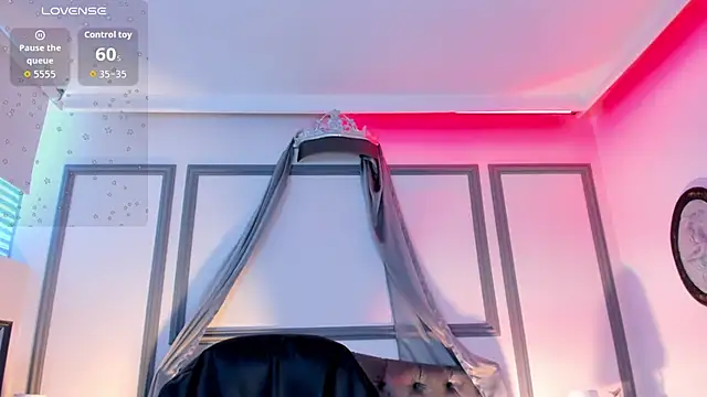 Tiffany_Low's Live XXX Chat