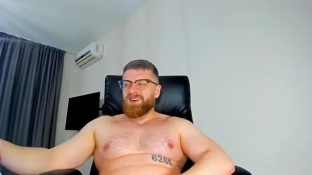 Webkamerová show Findom_guy