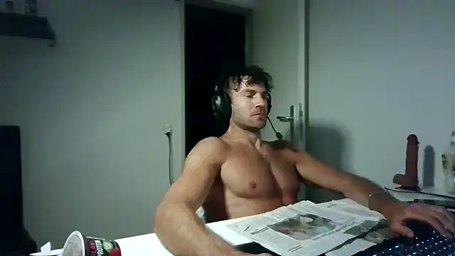 alpha-hunk Pertunjukan Webcam