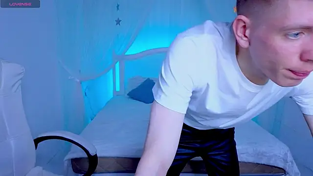 Show modela Cristian__Dior na web-kameri