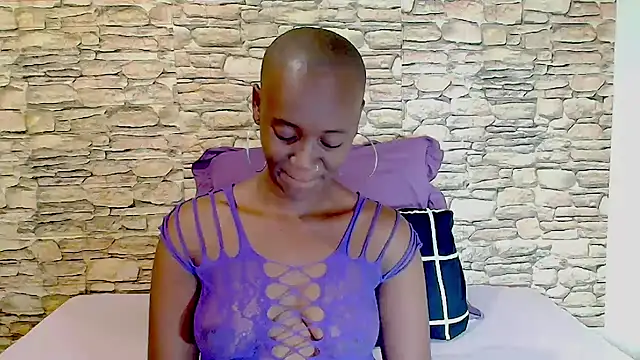 EbonyOlive69's Live XXX Chat