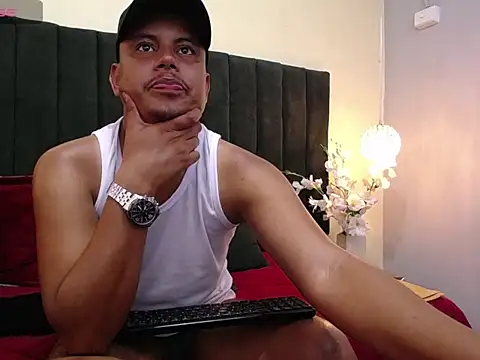 noah_oliver1n Live XXX chat
