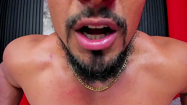 MikeEstevess Webcam show