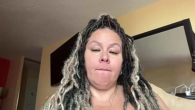 Chat XXX Live WorldsGreatestCockRater