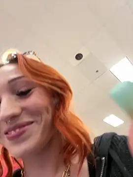 ThornsandHoney Webcam-Show